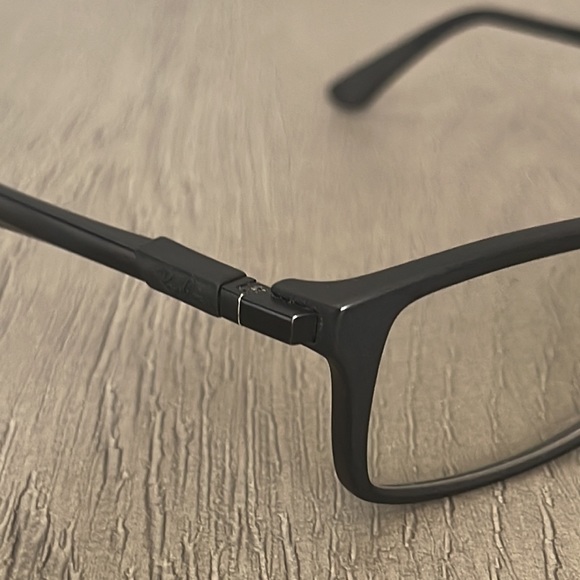 Ray Ban frame. Glasses - Picture 2 of 5